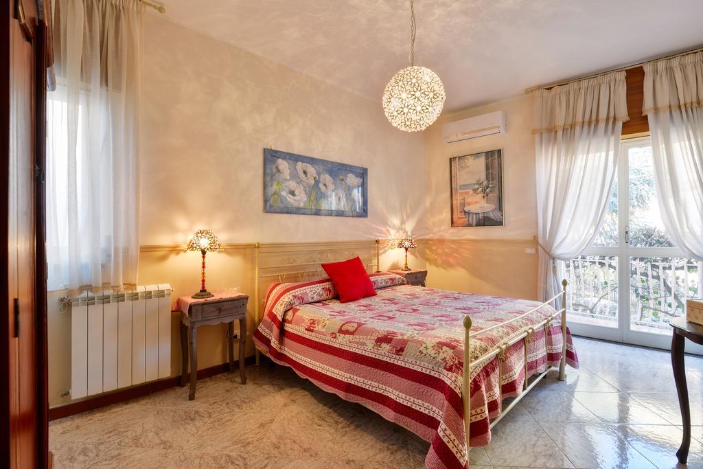 La Bouganville Holiday House Agropoli Exterior photo